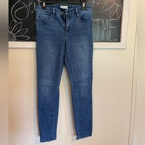 Unpublished Skinny Jeans Size 29